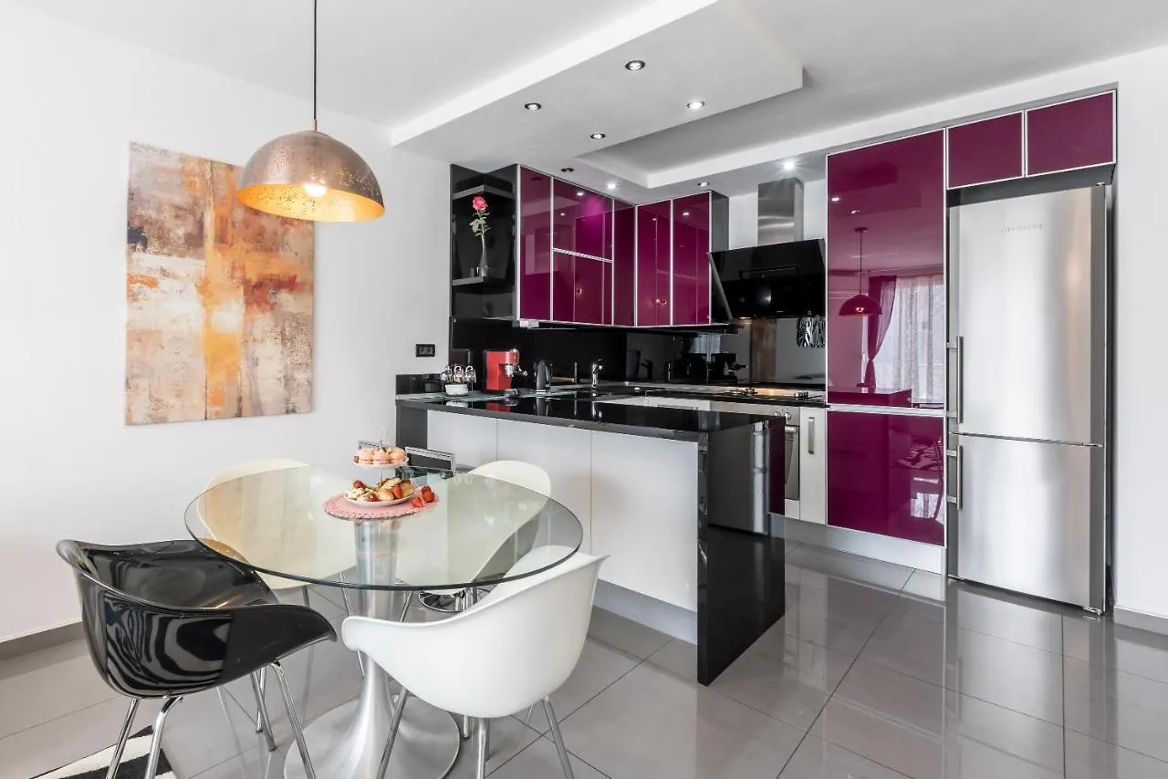 First Choice Apartment Split